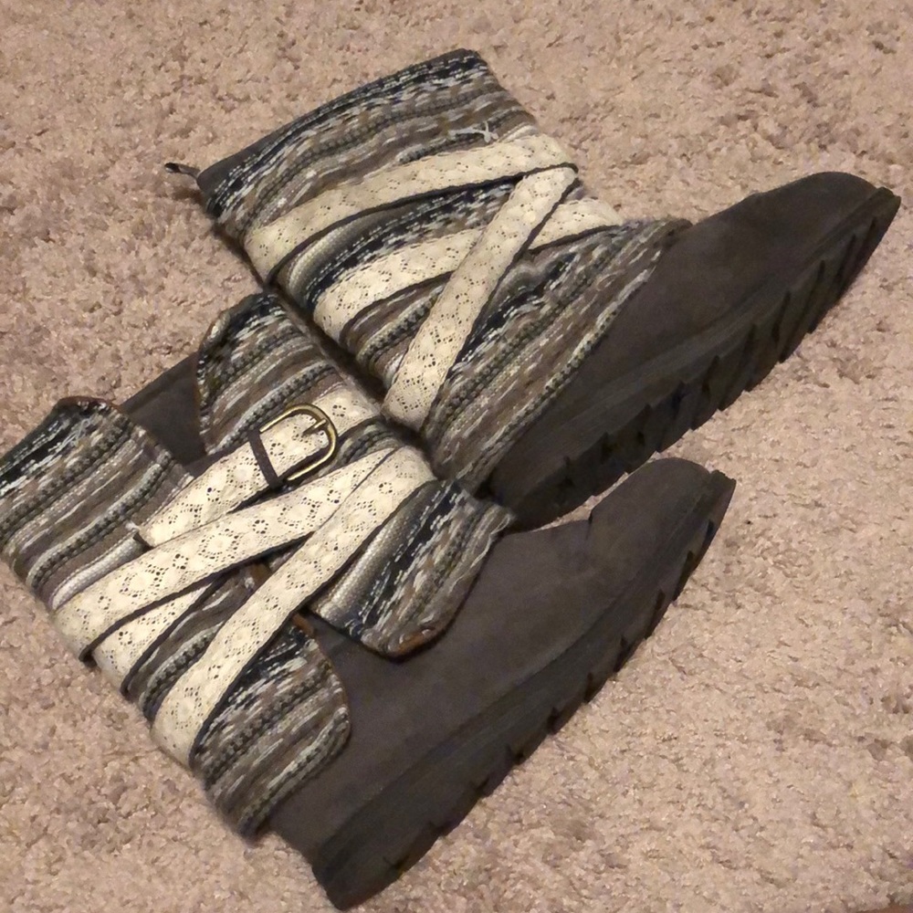 Grey Mukluk Booties